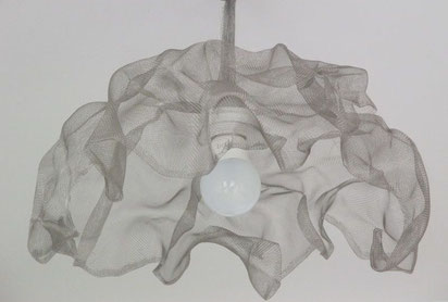 suspension lustre en voile d'inox froissé luminaire  plafond 